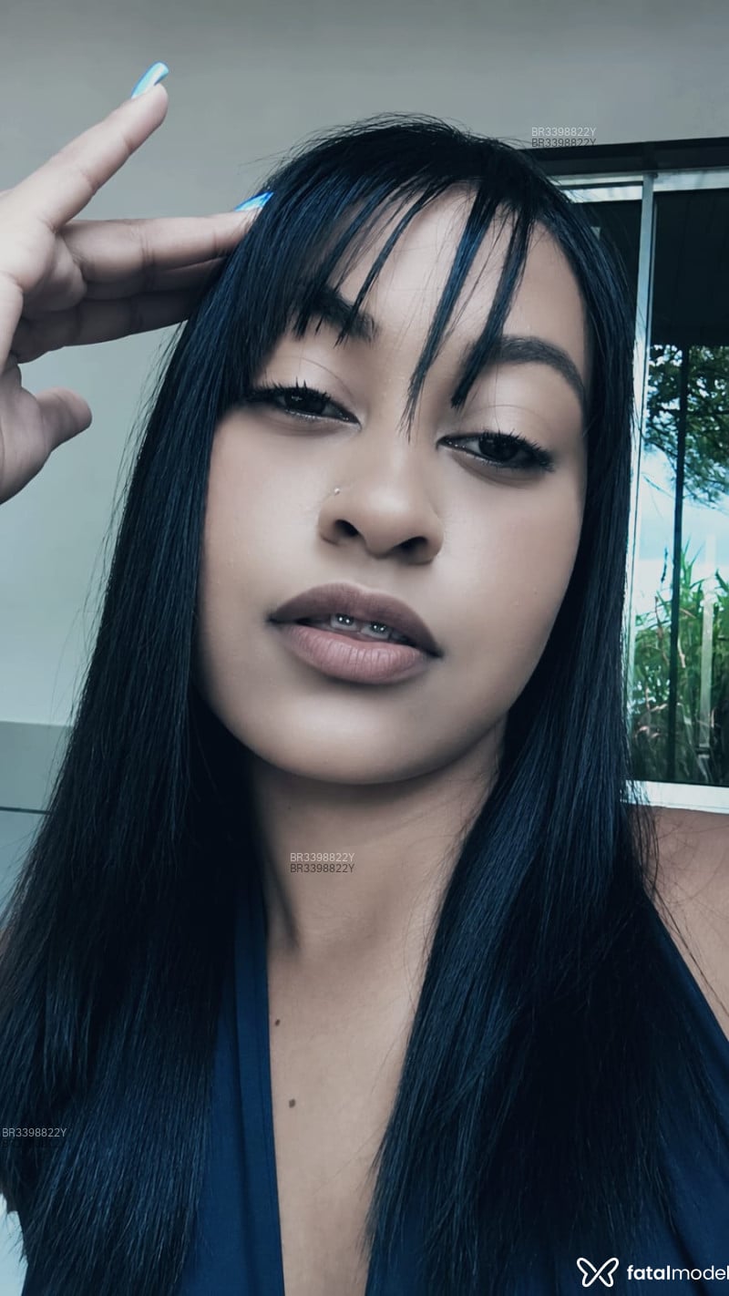 Acompanhante Allicy - Feed