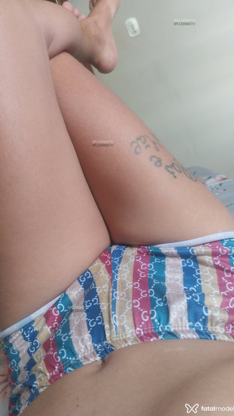Acompanhante Morena - Feed