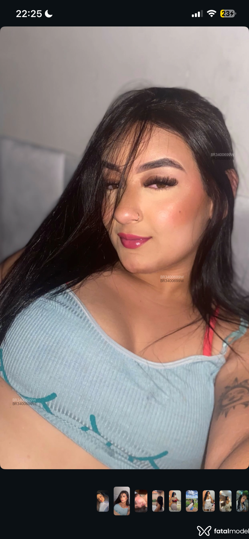Acompanhante Clara - Feed
