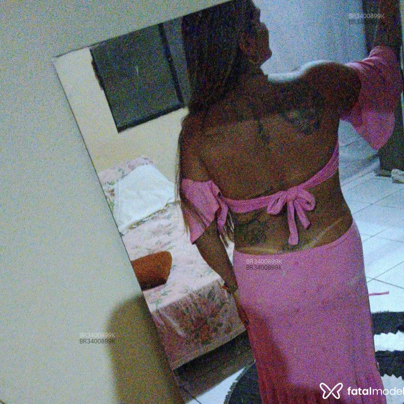 Acompanhante Santiinha - Feed