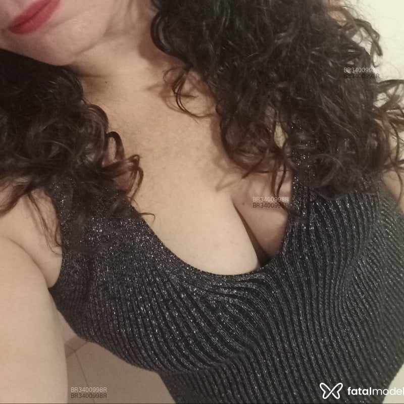 Acompanhante Silvia - Feed