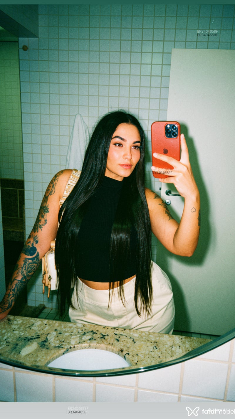 Acompanhante Lia Fernandes - Feed