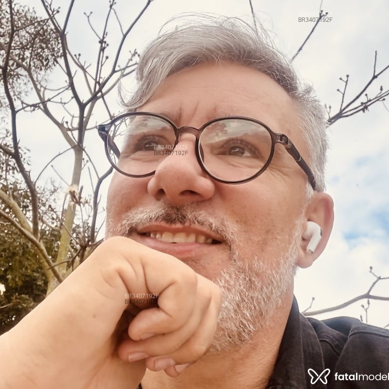 Acompanhante Lêzinho - Feed