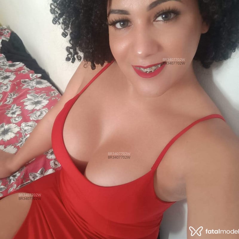 Acompanhante Priscila Guedes - Feed