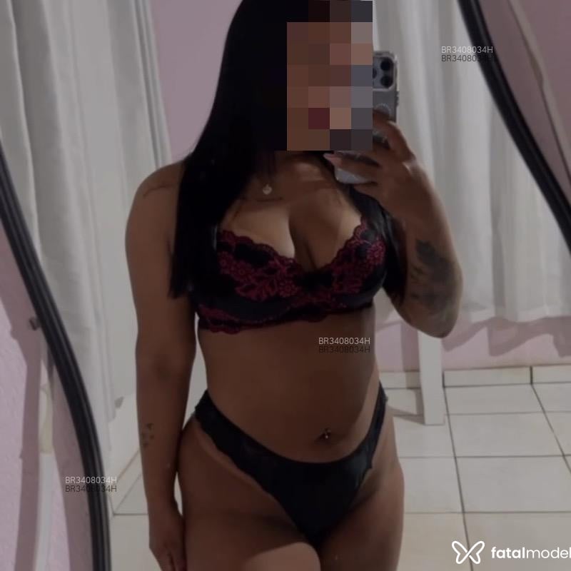 Acompanhante Anna - Feed