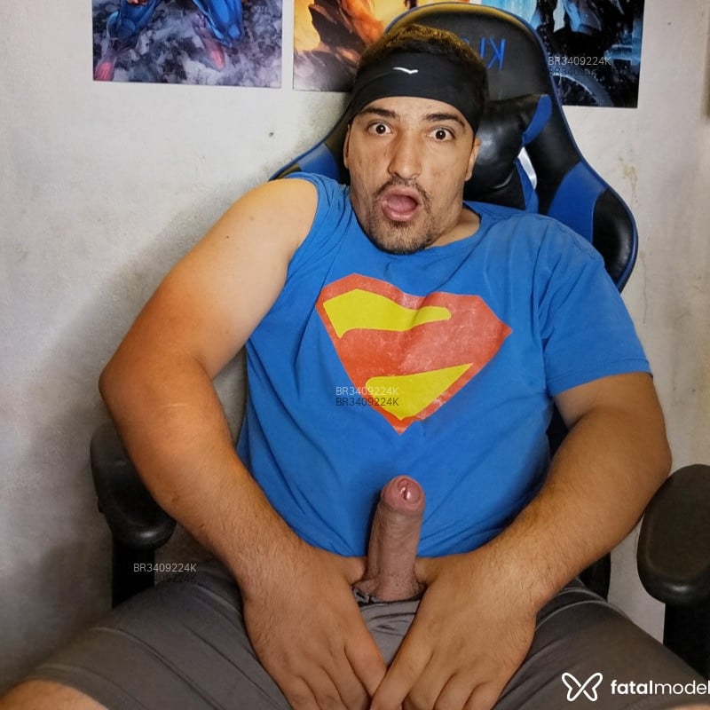 Acompanhante Lucas - Feed