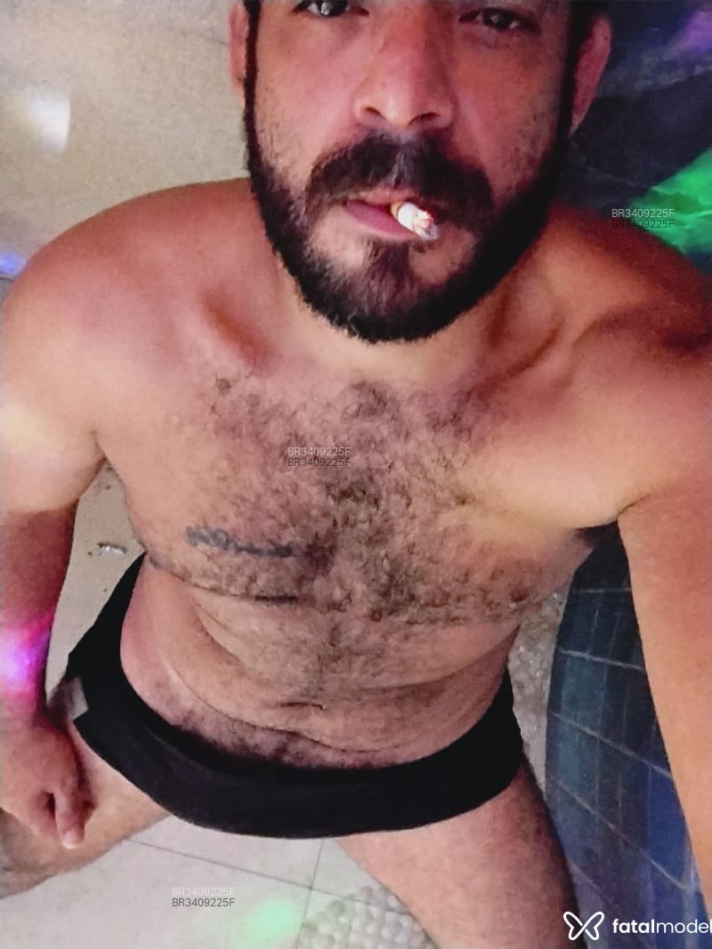 Acompanhante Peludobruto - Feed