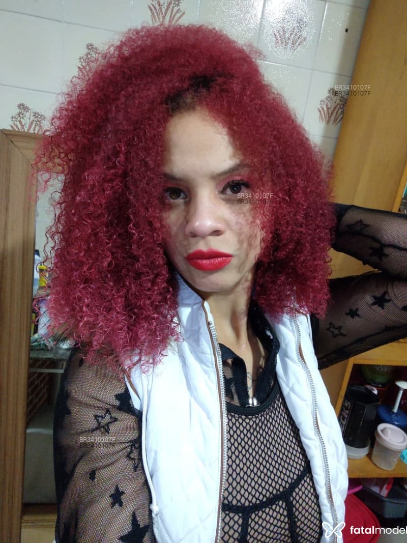 Acompanhante Evelin - Feed