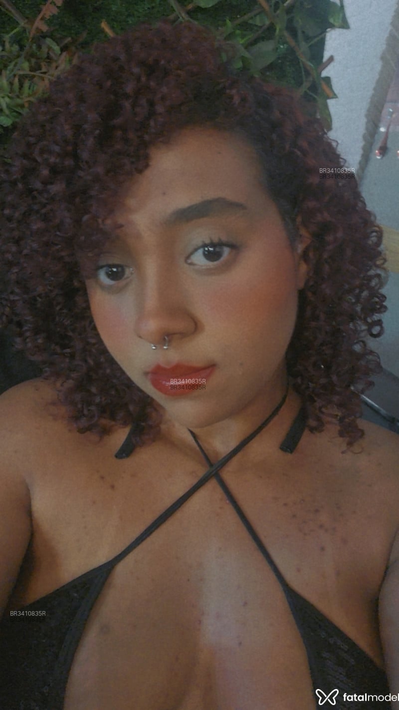 Acompanhante Estrela - Feed