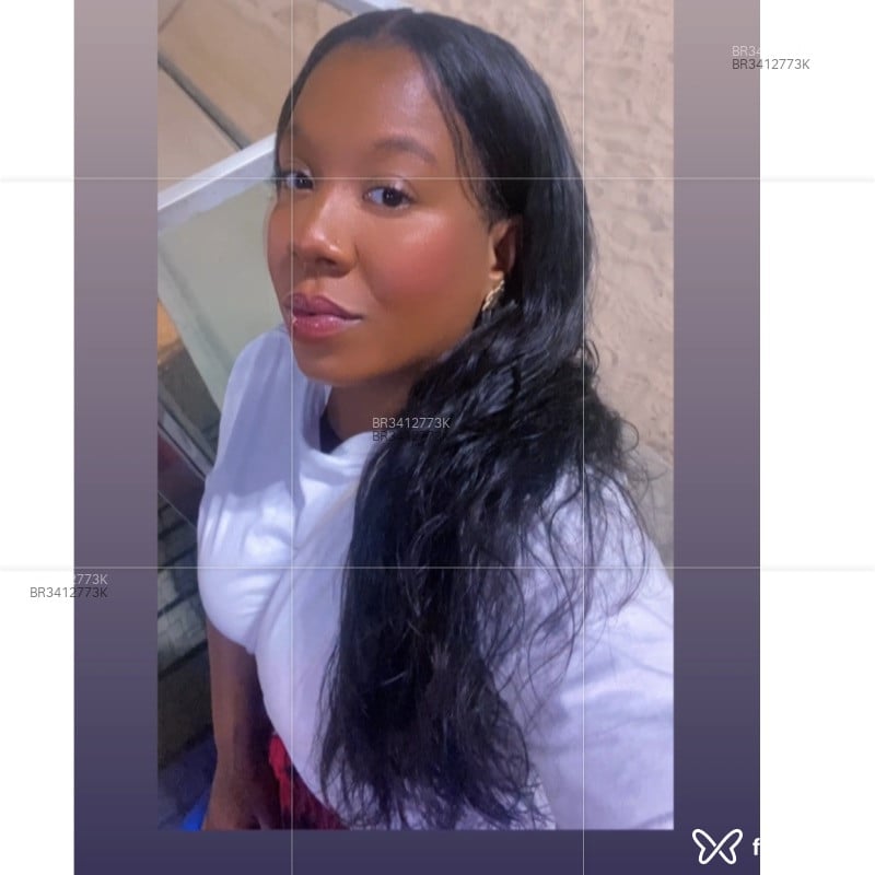 Acompanhante Luiza - Feed