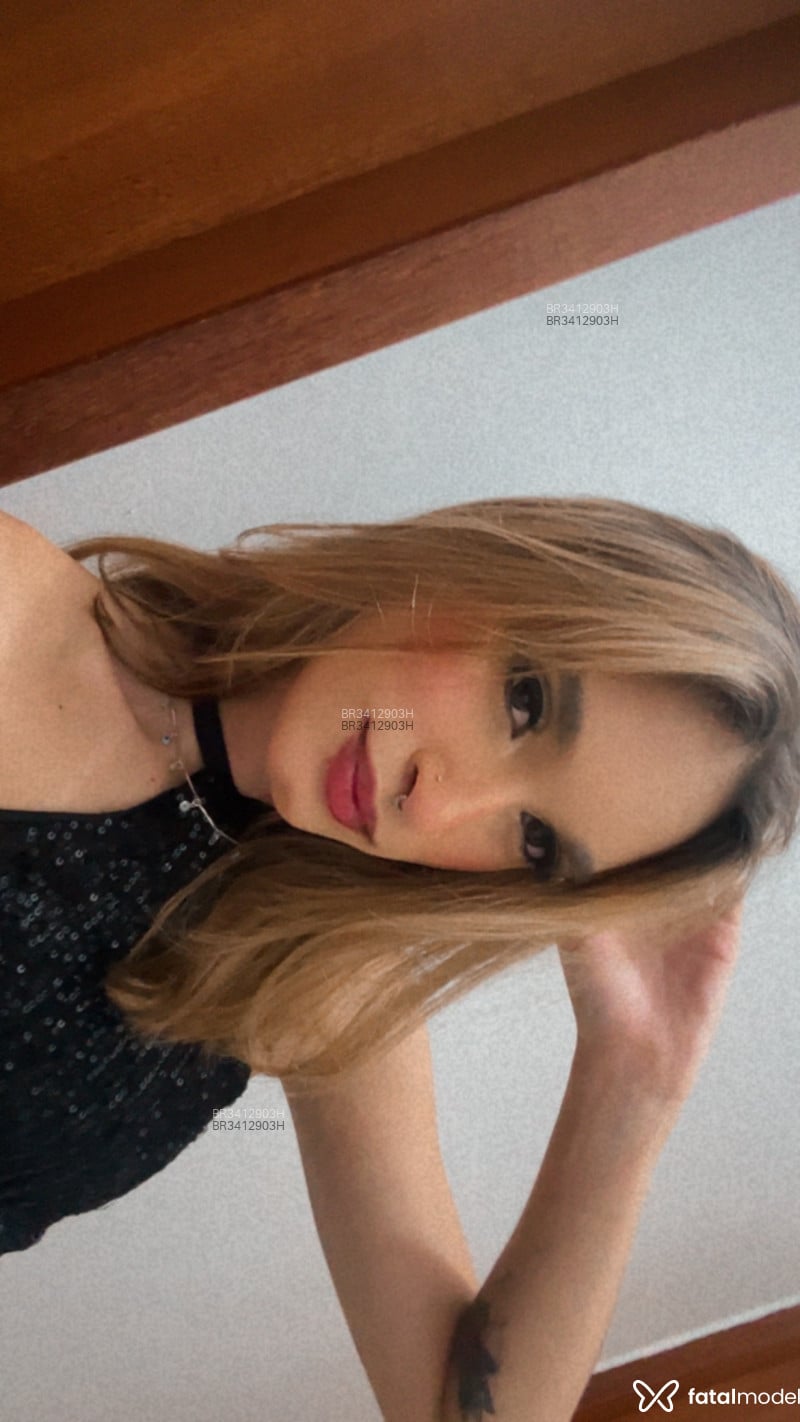 Acompanhante Sophia - Feed