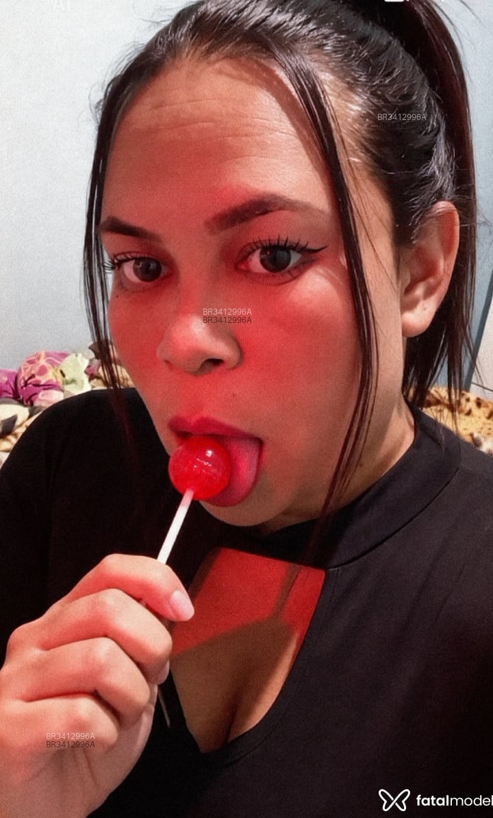 Acompanhante Morena - Feed