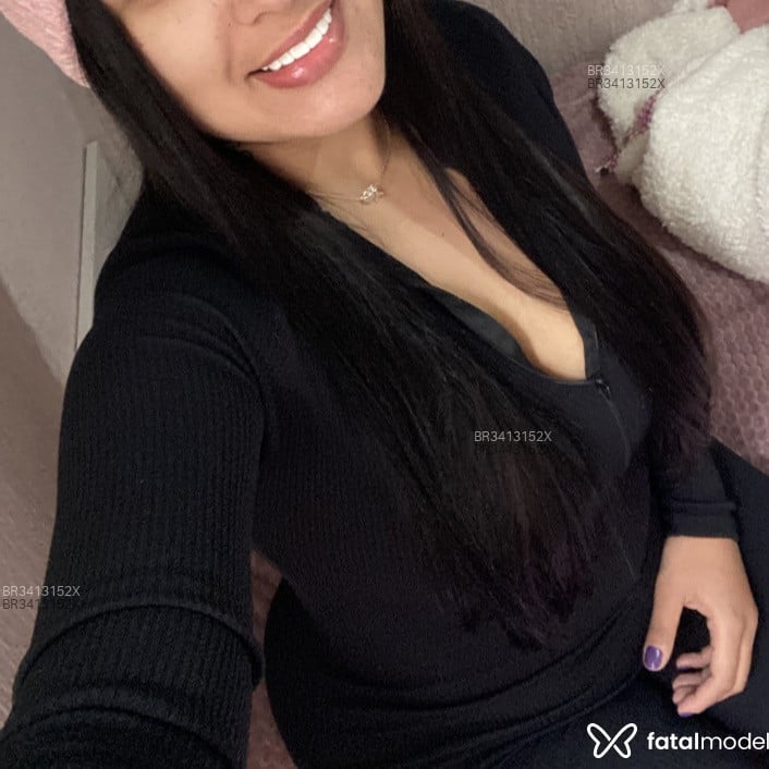 Acompanhante Camila - Feed