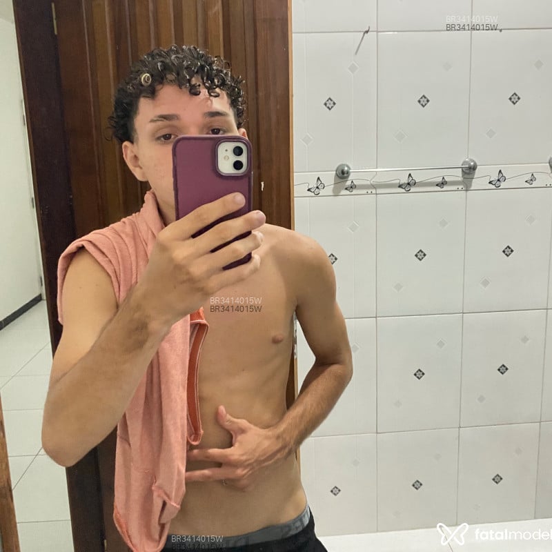 Acompanhante Felipe - Feed