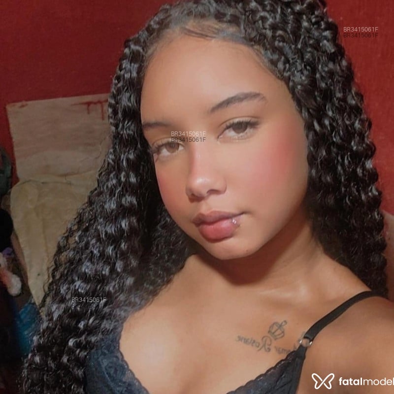 Acompanhante Luiza Souza - Feed