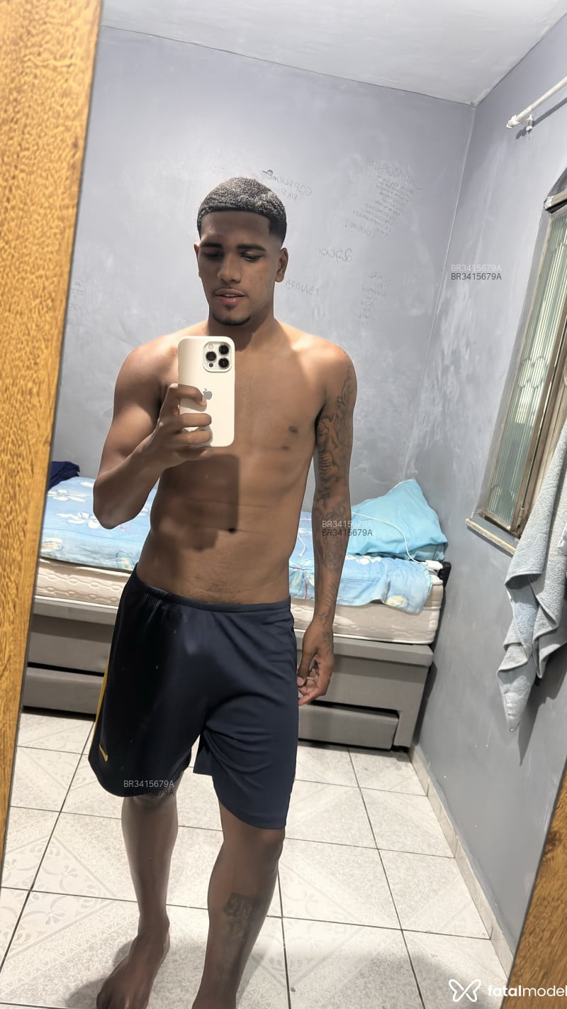 Acompanhante Daniel - Feed
