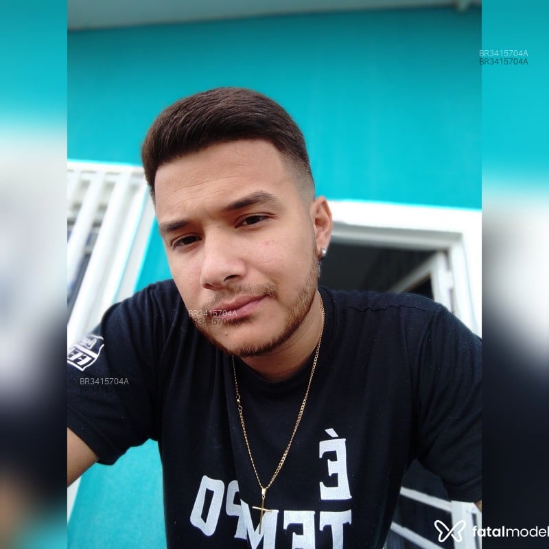 Acompanhante Vinícius Henrique - Feed