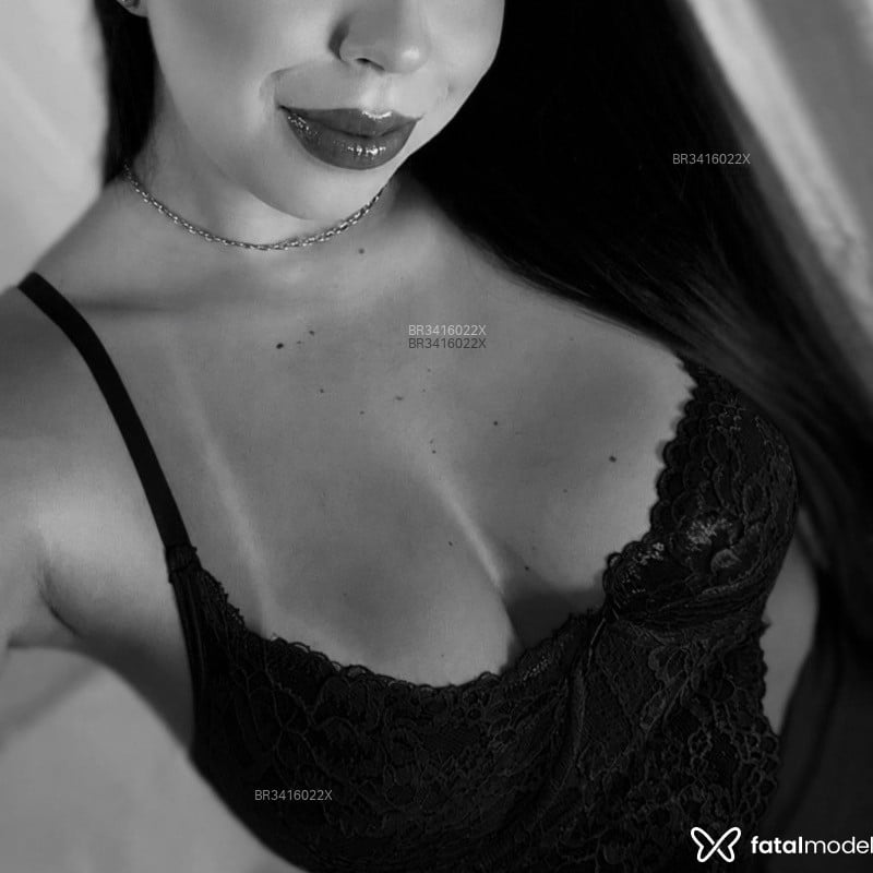 Acompanhante Stephanie - Feed