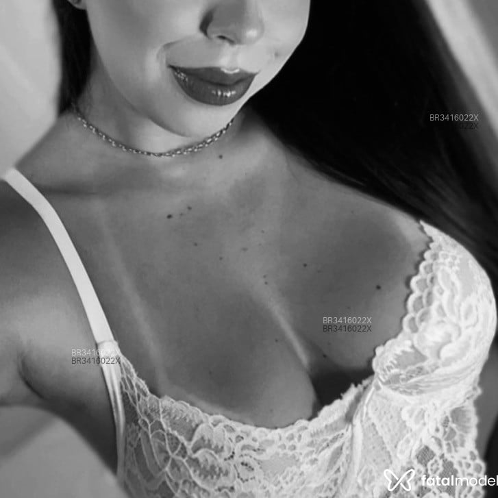 Acompanhante Stephanie - Feed