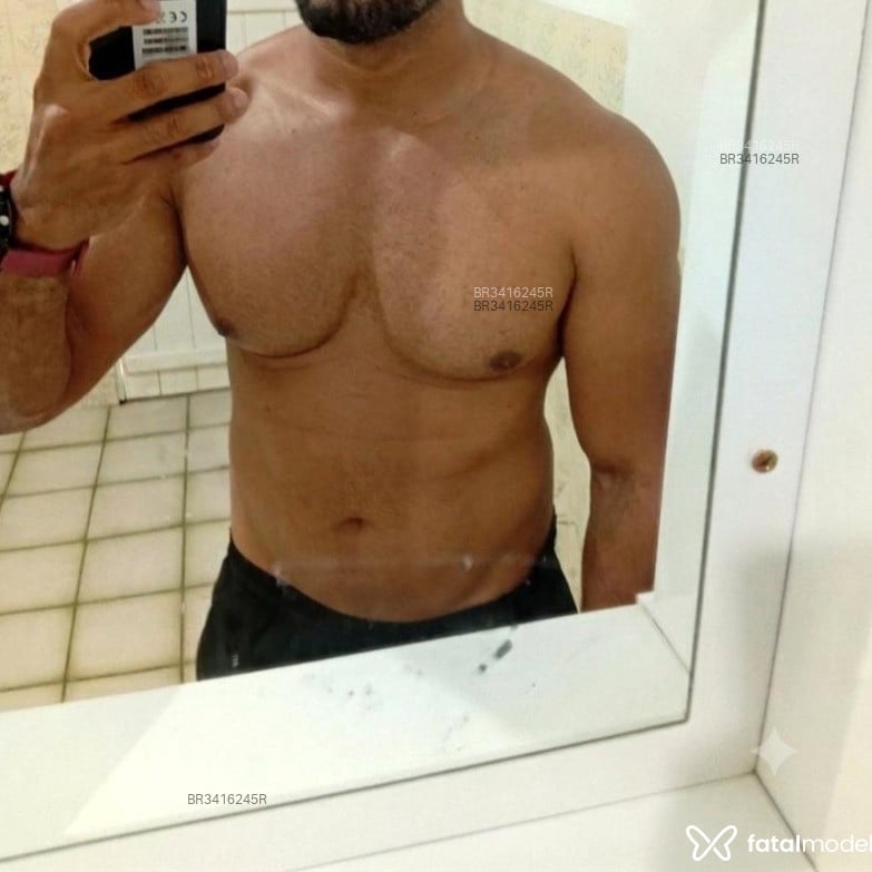 Acompanhante Negrolindo - Feed