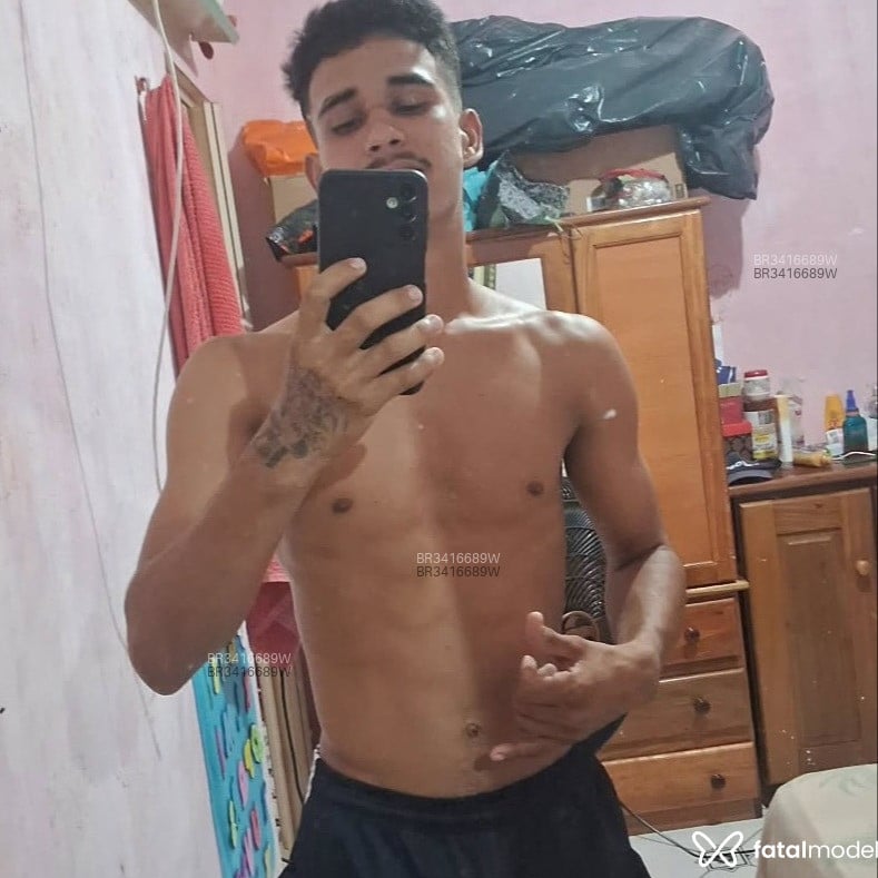 Acompanhante Kawe Santos - Feed