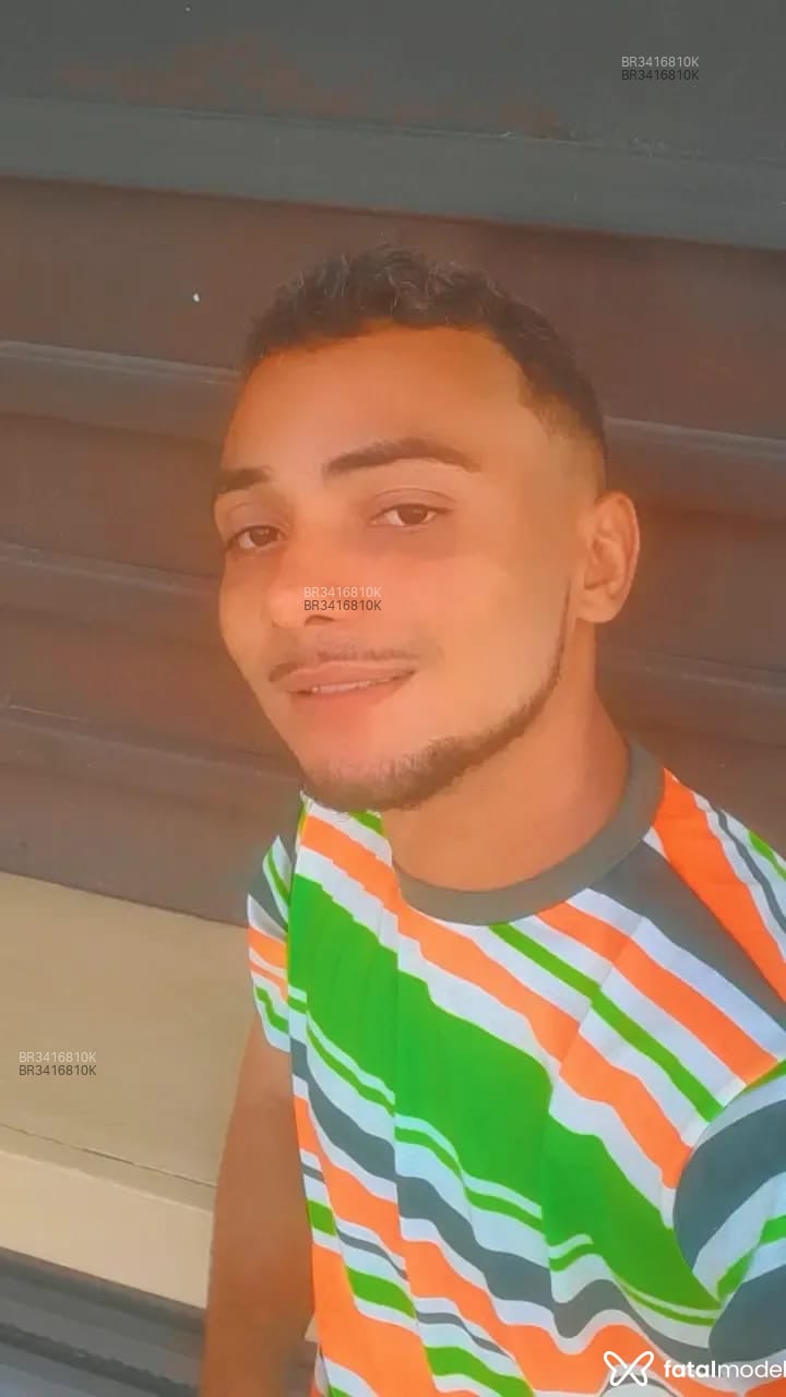 Acompanhante Elias Doz - Feed