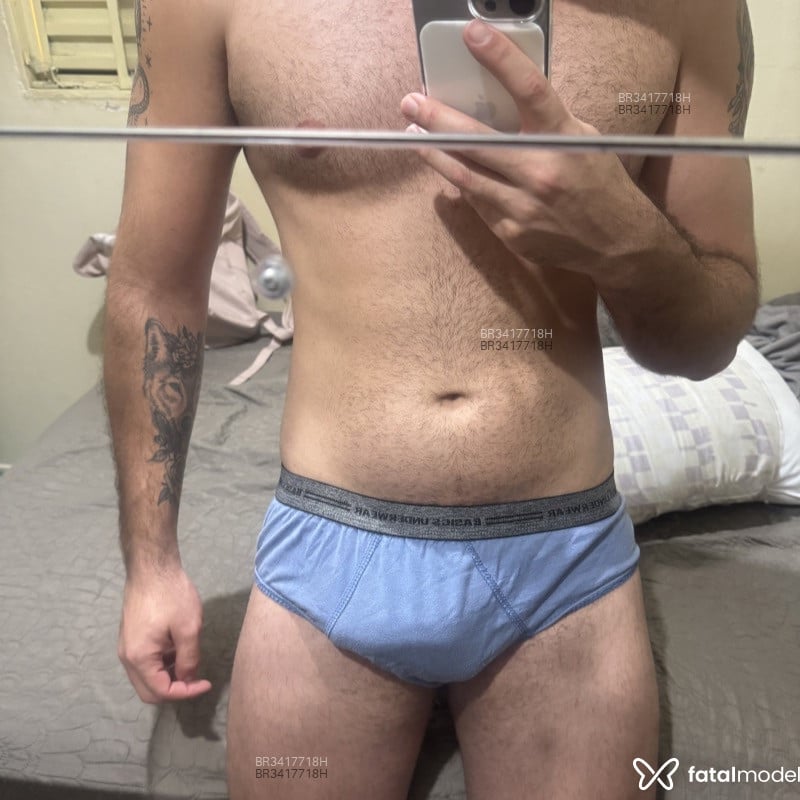Acompanhante Matheus - Feed