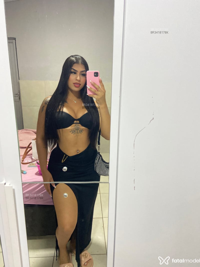 Acompanhante Ynara - Feed