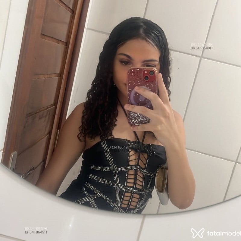 Acompanhante Júlia - Feed