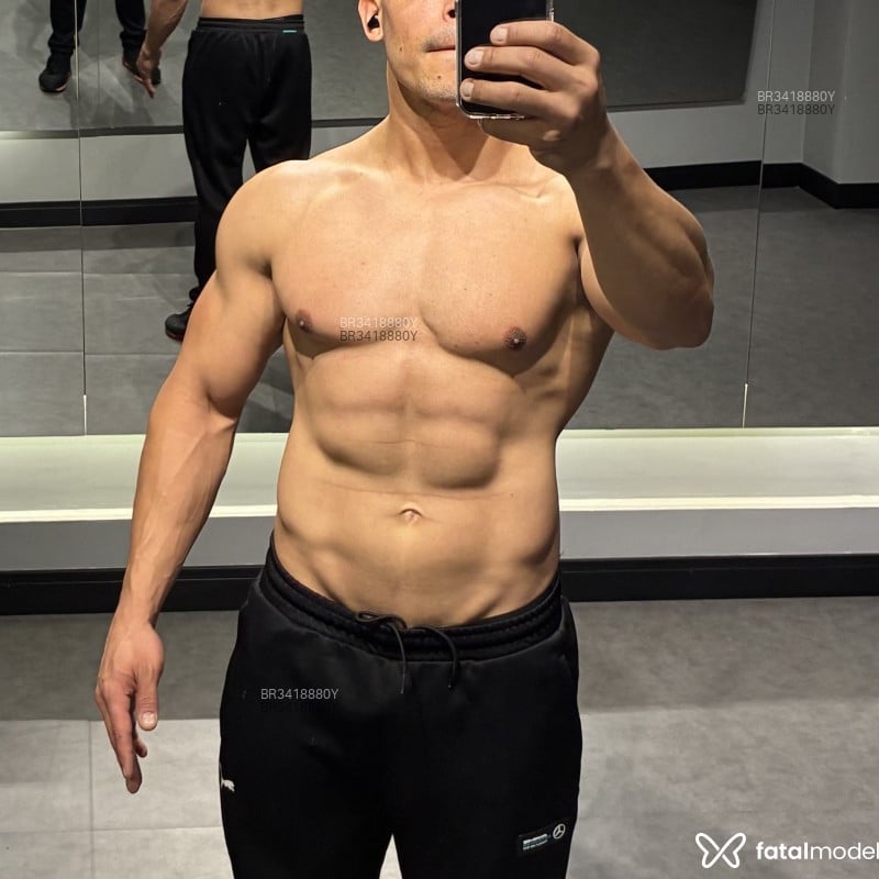 Acompanhante Danilo Fit - Feed