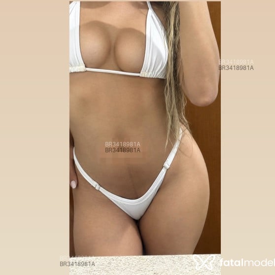 Acompanhante Bella - Feed