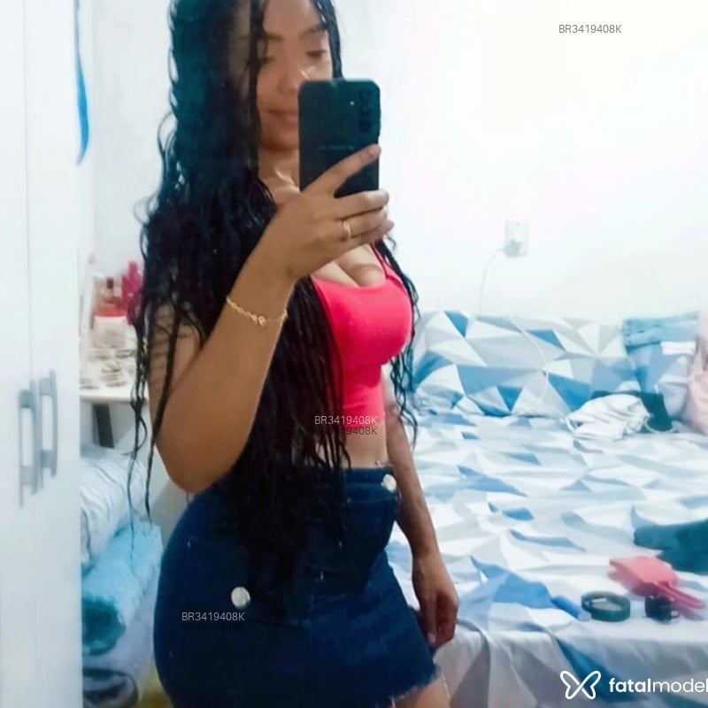 Acompanhante Cecília Barbosa - Feed