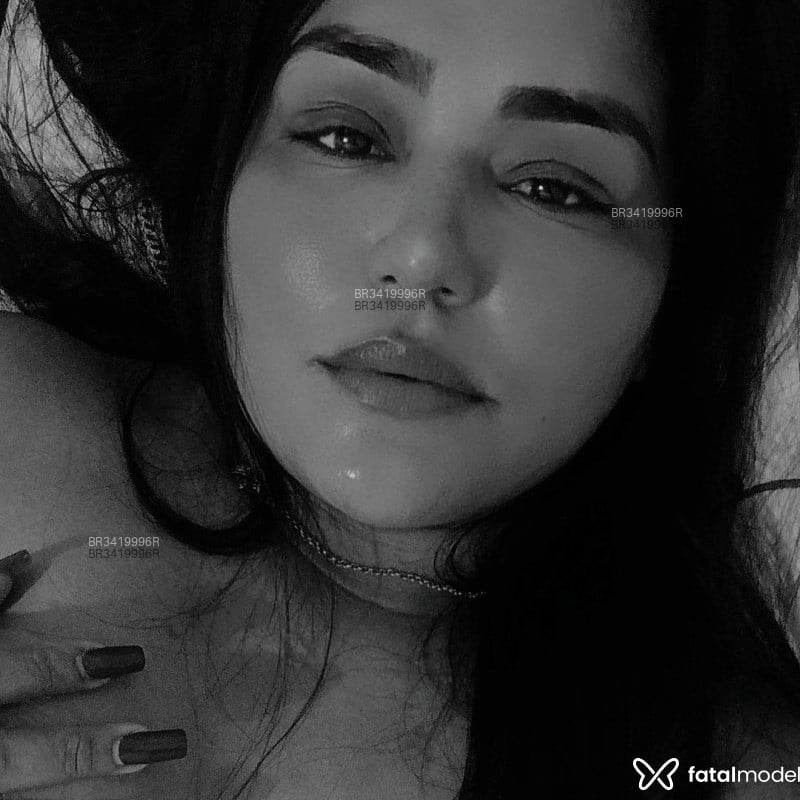 Acompanhante Rebeca - Feed