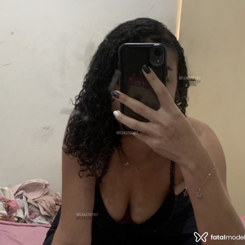Acompanhante Bethh - Feed