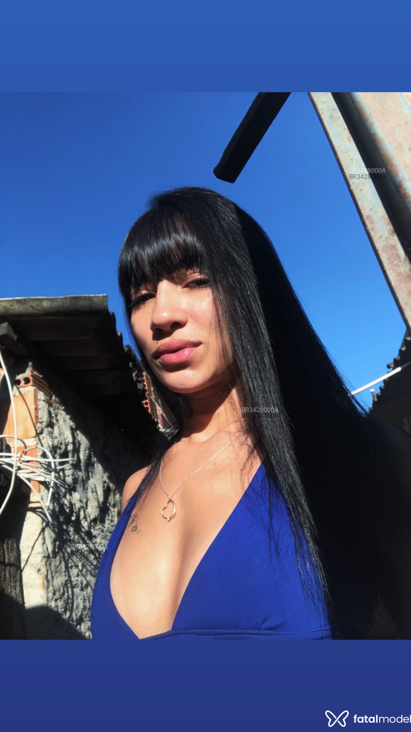 Acompanhante Liz Hellena - Feed