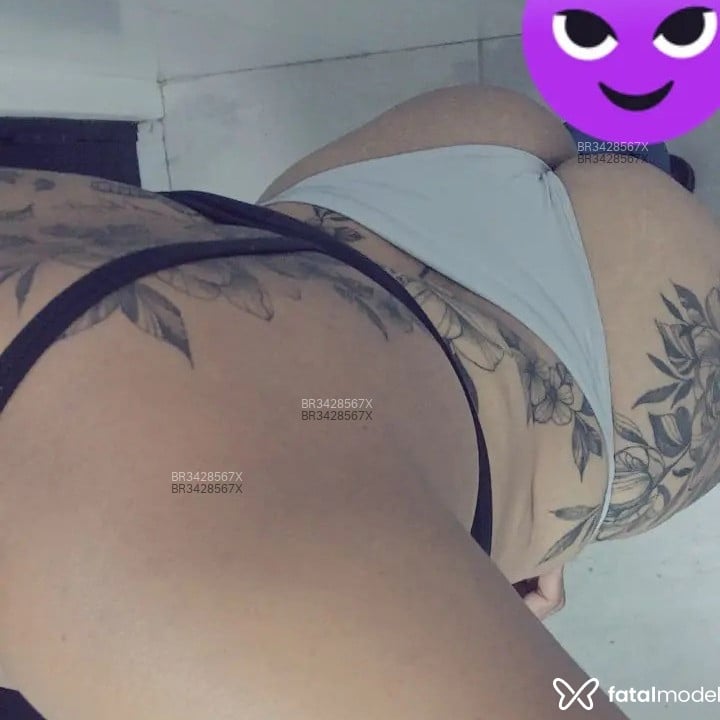 Acompanhante Cecília - Feed