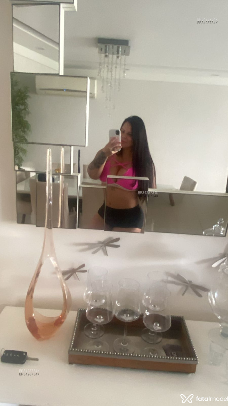 Acompanhante Karen - Feed