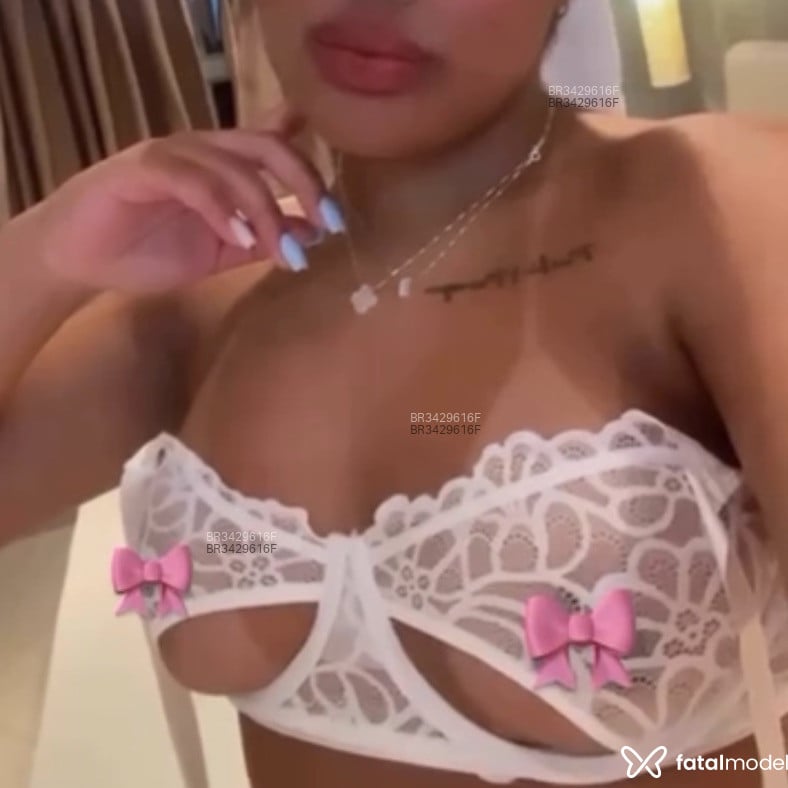 Acompanhante Lupita - Feed
