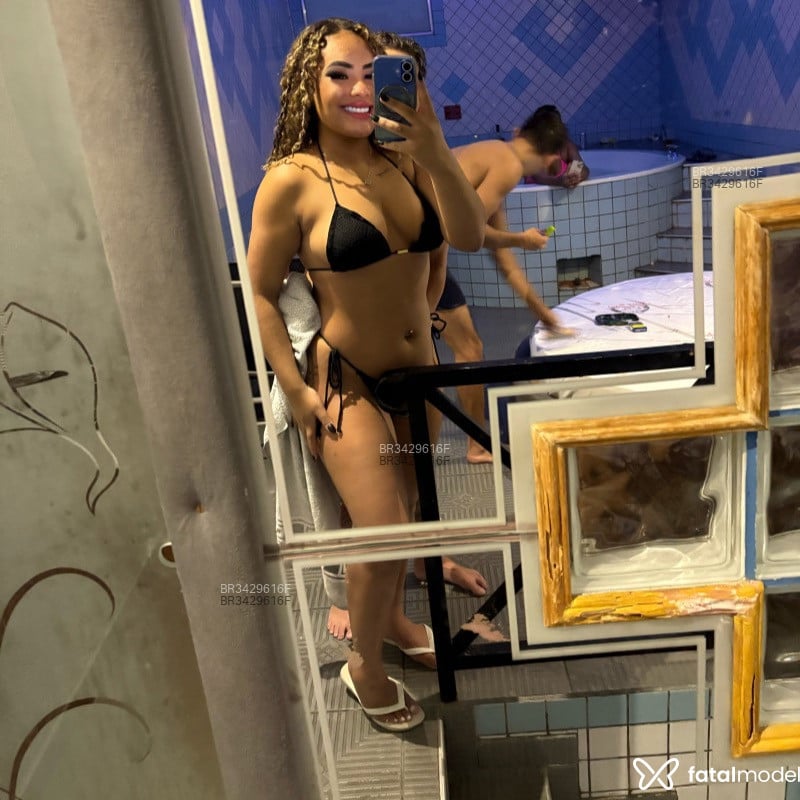 Acompanhante Lupita - Feed