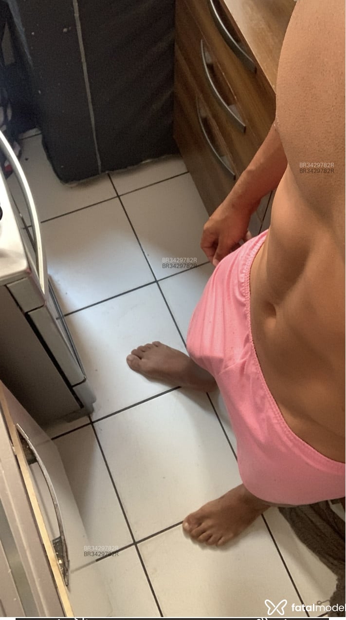 Acompanhante David - Feed