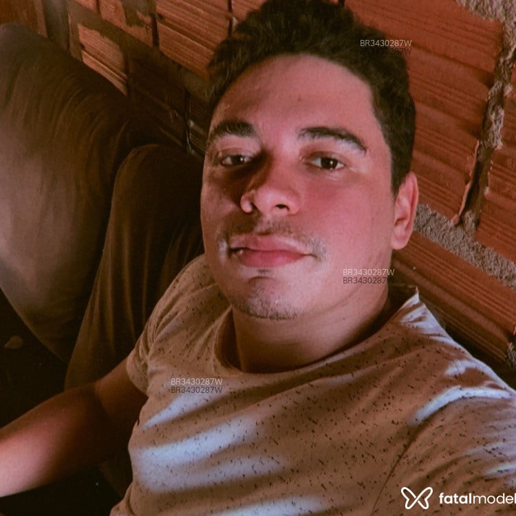 Acompanhante Lucas Brandao - Feed