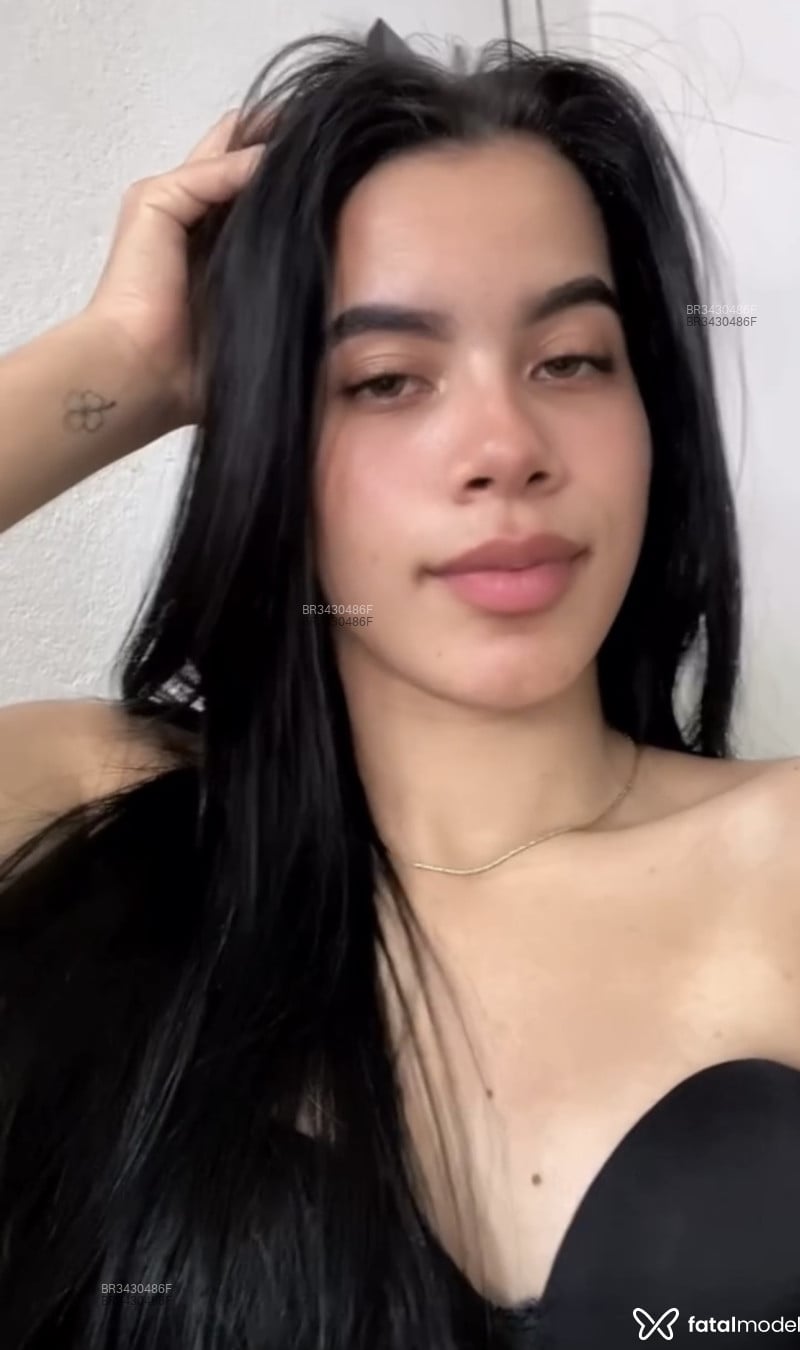 Acompanhante Kelly - Feed