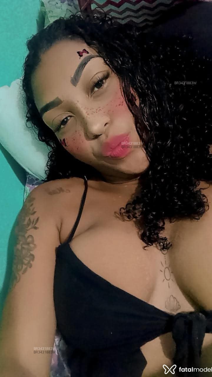 Acompanhante Morena - Feed