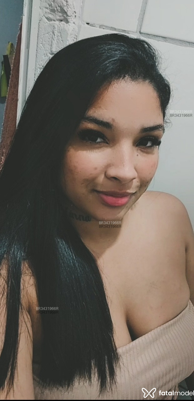 Acompanhante Annef - Feed