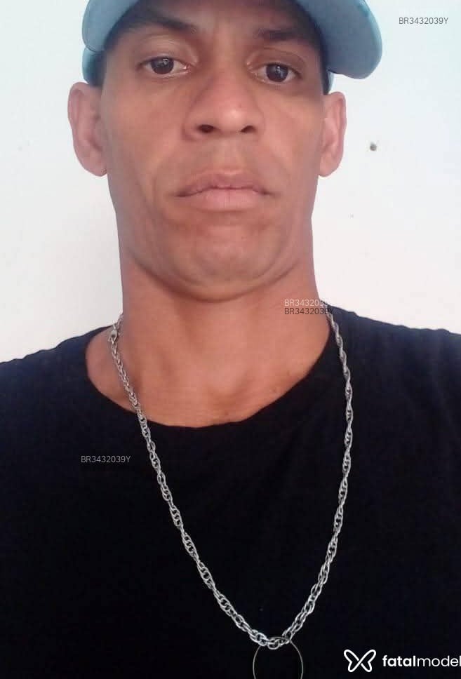 Acompanhante Pedro - Feed