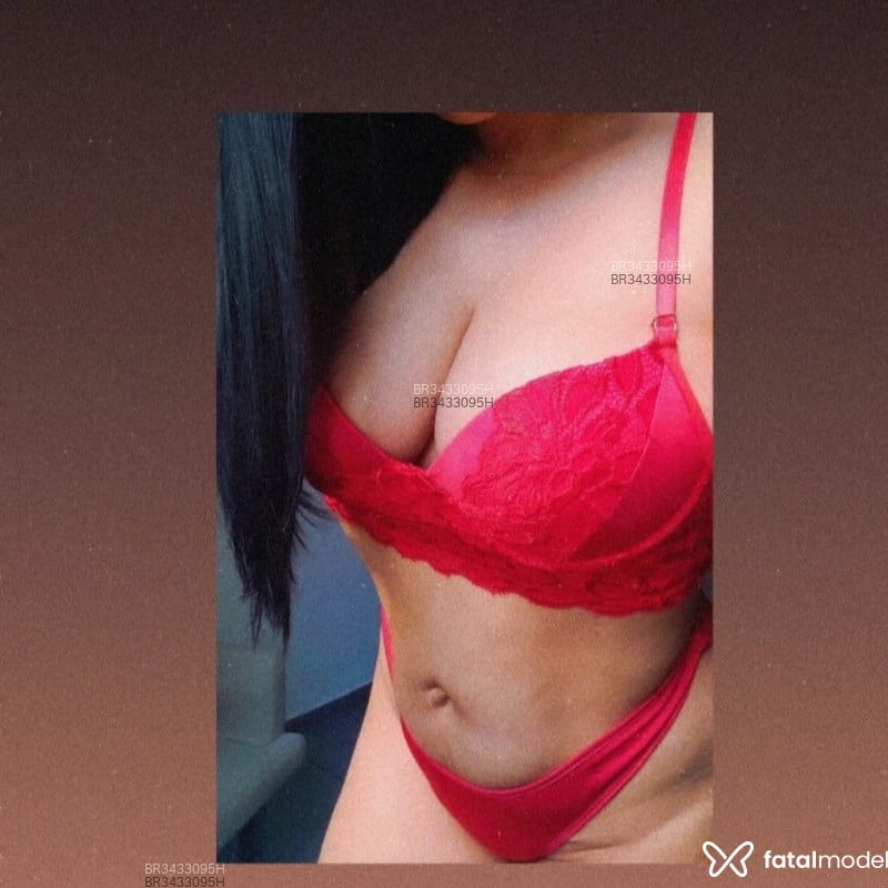 Acompanhante Paola - Feed