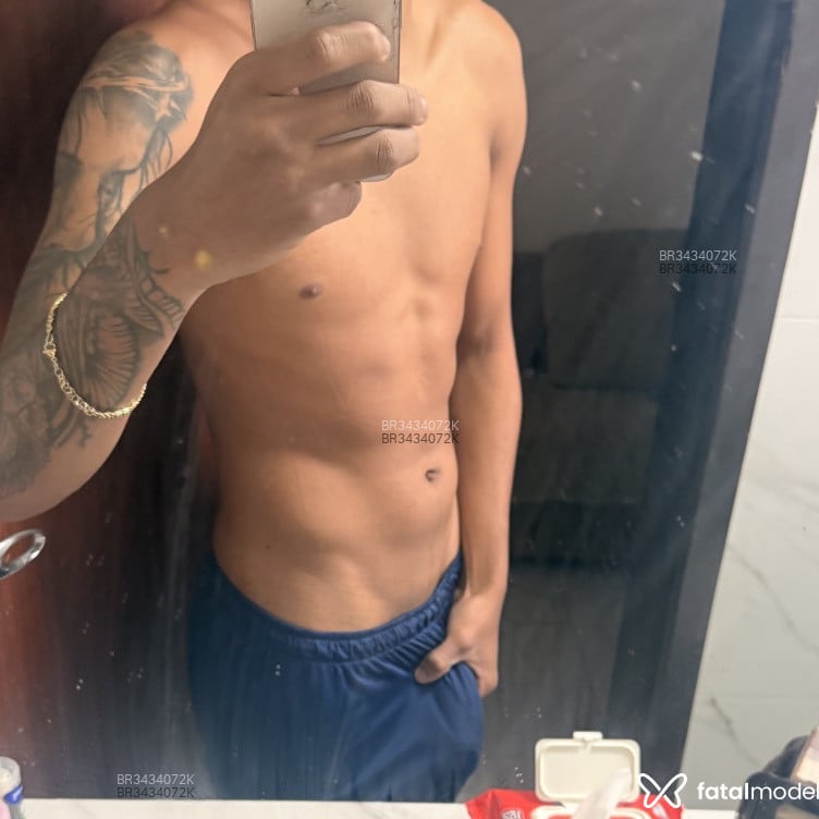 Acompanhante Diego - Feed