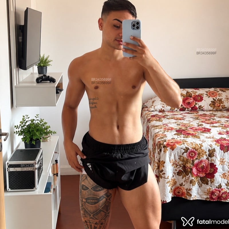 Acompanhante Fernando - Feed