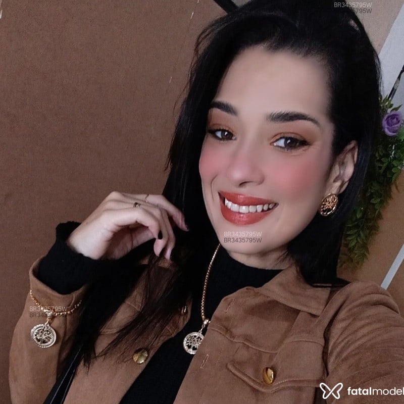 Acompanhante Agatha - Feed