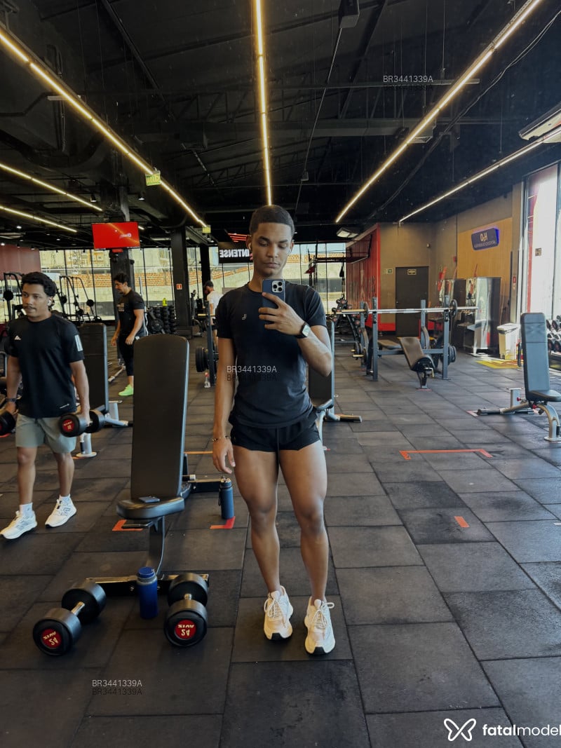 Acompanhante Rodrigo - Feed